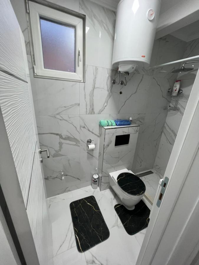 Apartman Bajo 1 Apartment Foca Luaran gambar