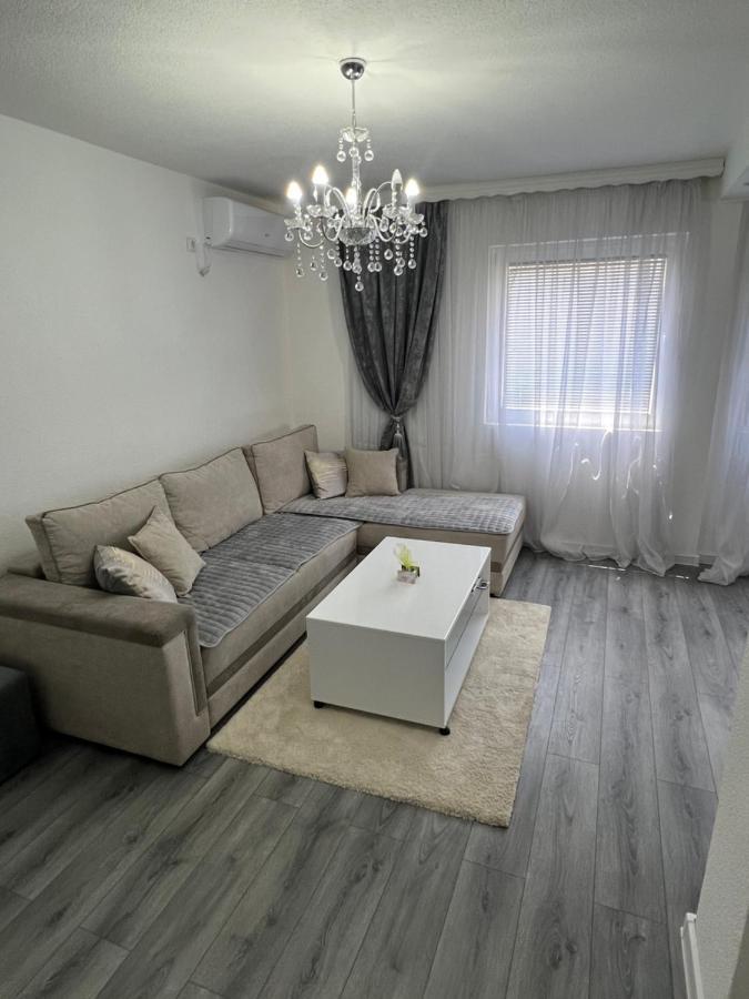 Apartman Bajo 1 Apartment Foca Luaran gambar